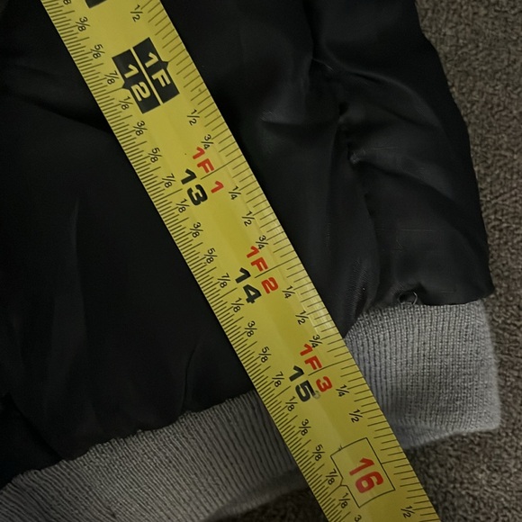 Doggy jacket with hood- EUC!! $12 - Picture 8 of 9